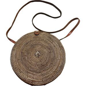 Street Level Crossbody Round Rattan Wicker Purse Bag Woven Brown Tan Circle